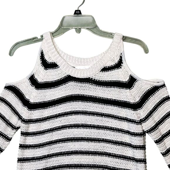 La Classe Couture Sweater Womens XS Black White Striped Cold Shoulder Pullover - Picture 9 of 12
